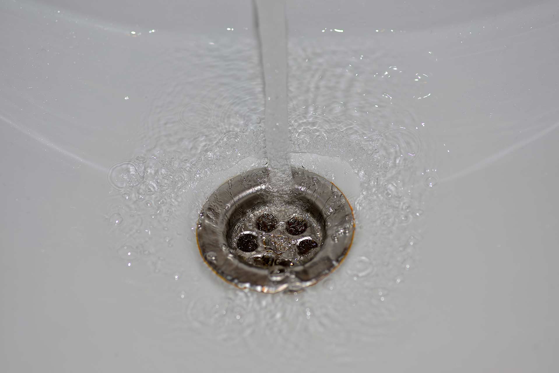 A2B Drains provides services to unblock blocked sinks and drains for properties in Middleton.